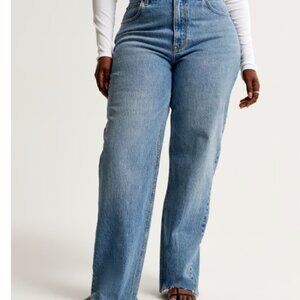 Abercrombie Women's Curve Love High Rise 90s Relaxed Jean